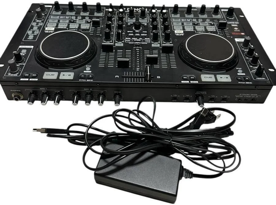 Denon DJ DN-MC6000 Professional Digital Mixer & DJ Controller / Day Rent
