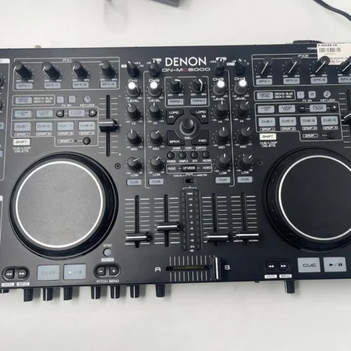 Denon DJ DN-MC6000 Professional Digital Mixer & DJ Controller / Day Rent